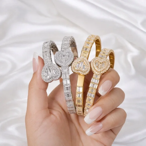 Open Cuff Bracelet 7inch- Silver - Picture 3 of 4